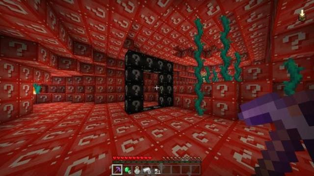 Красные и черные лакиблоки