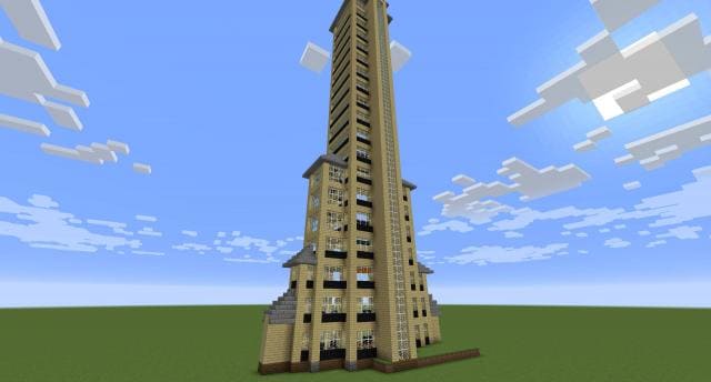 Высокая башня вид сзади