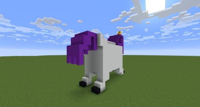 Простой единорог вид сзади