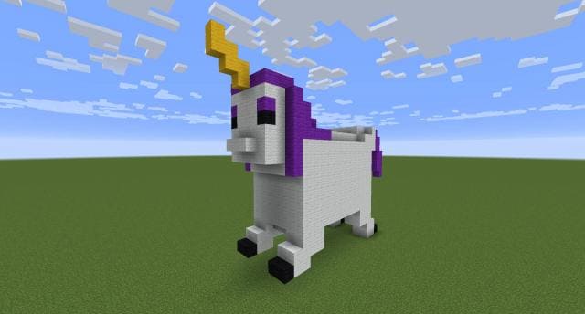 Простой единорог вид спереди