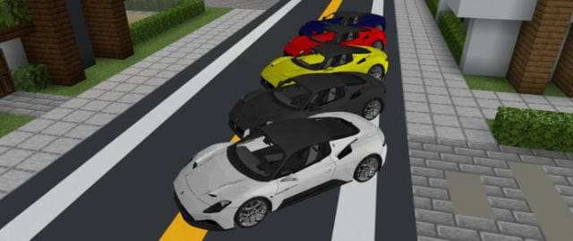 Разные виды Мазерати на дороге