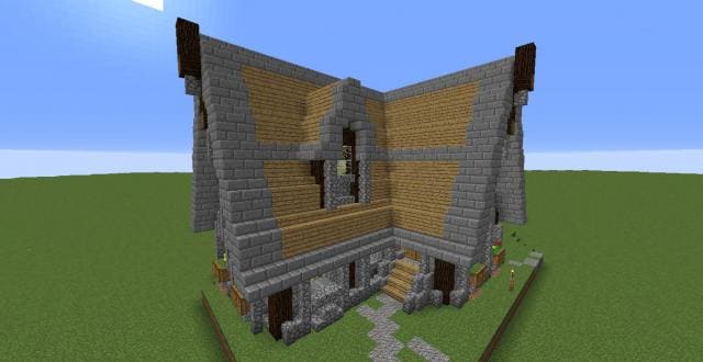 Старый дом вид спереди