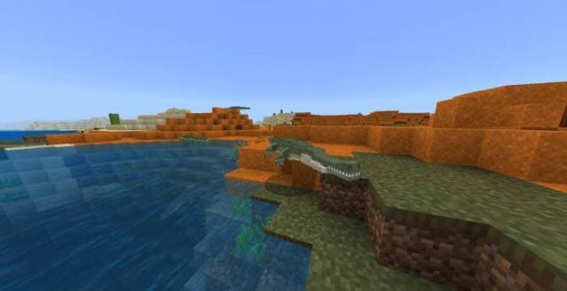 Крокодил под водой