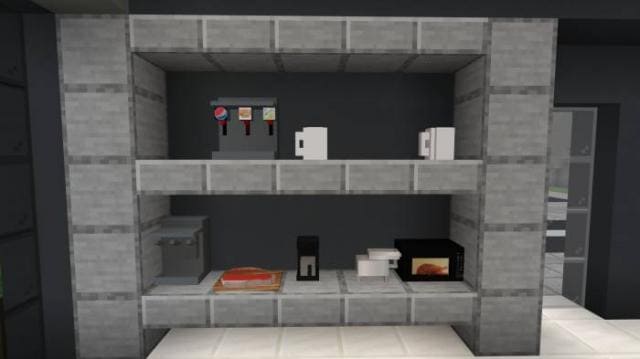 Чашки и раздатчик соков