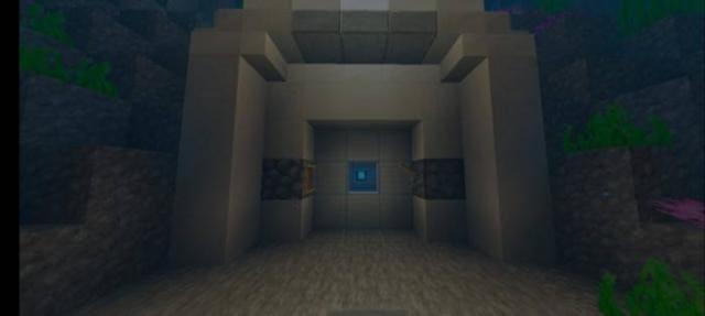 Дверь подводного шлюза