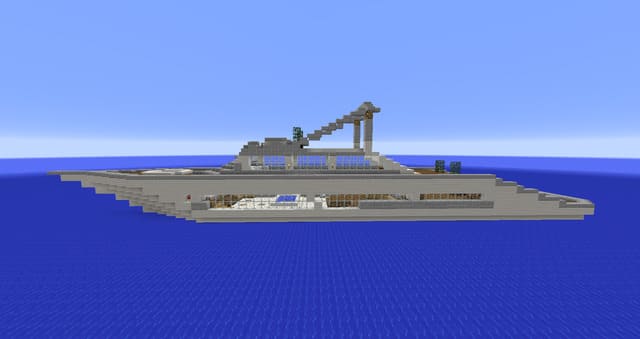 Яхта с удобствами вид спереди