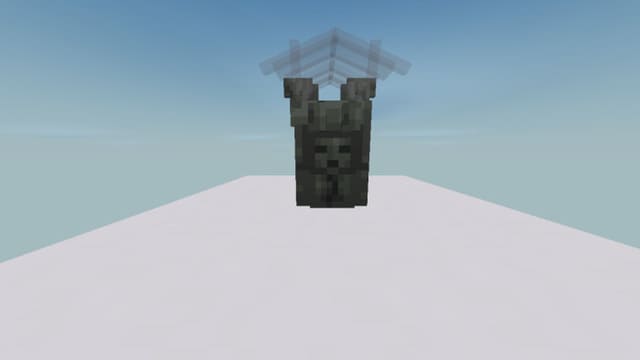 Каменная статуя