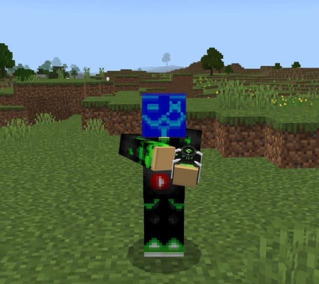 Омнитрикс в руке игрока